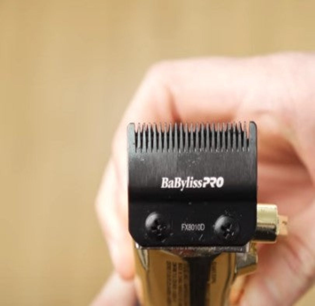 BaBylissPRO BOOST+GoldFX Metal Lithium Outlining Hair Clipper FX870GBP, fade blade