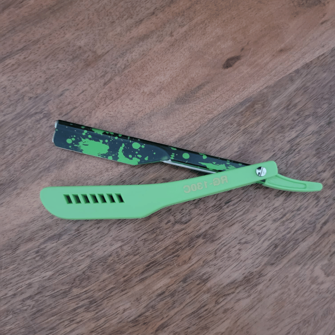 Kashi RG-130C  Straight Razor Blade  Green and print  Color